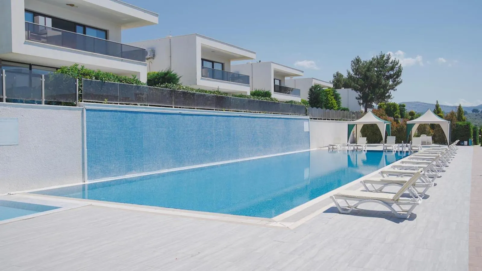 Bahceli Luex Villa Kuşadası Turkije